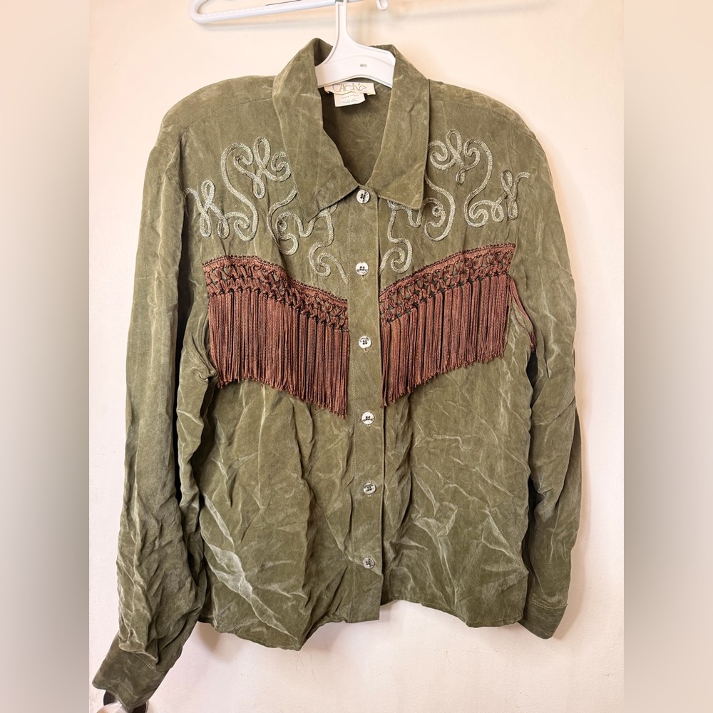 Caché Vintage Olive Fringe Western Blouse Medium Boho Embroidered USA - Picture 10 of 11